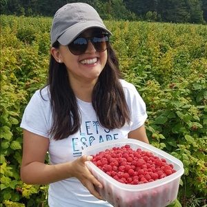 Meet your Posher, Caroline